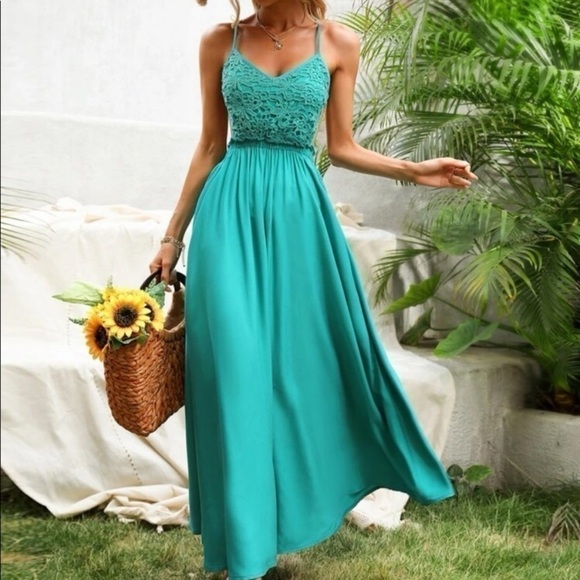 𝅺BOHEMIAN Open Back Maxi Dress - Picture 3 of 5